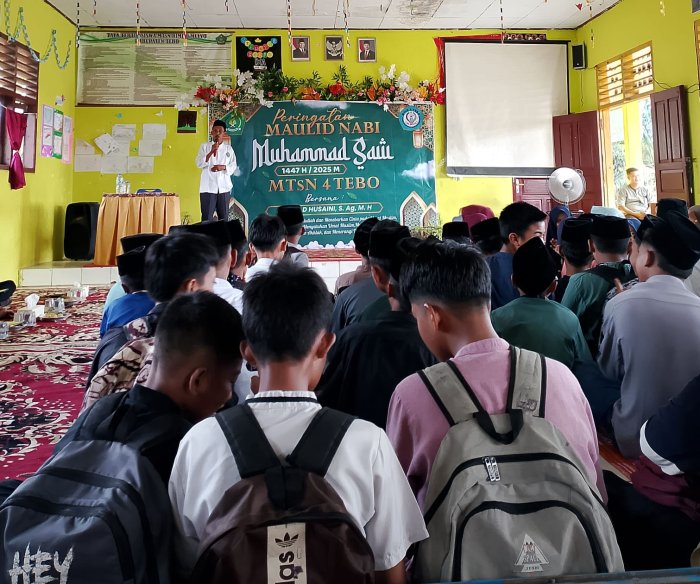 MTsN 4 Tebo Peringati Maulid Nabi Muhammad SAW 1447 H