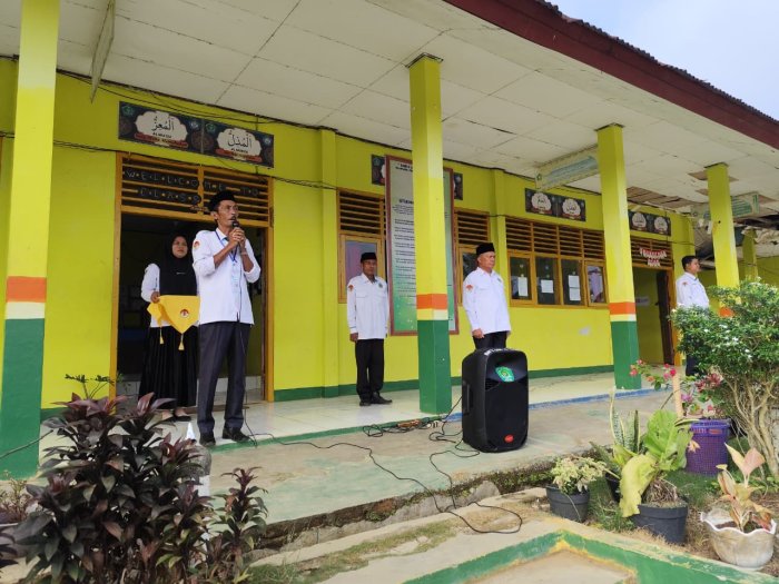 MTsN 4 Tebo Gelar Apel Persiapan ASAS Ganjil 2025